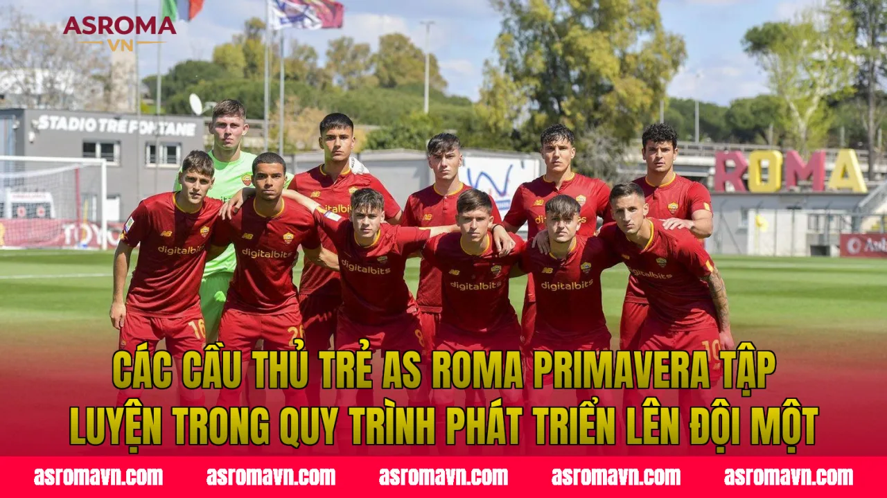 Các cầu thủ trẻ AS Roma Primavera tập luyện trong quy trình phát triển lên đội một